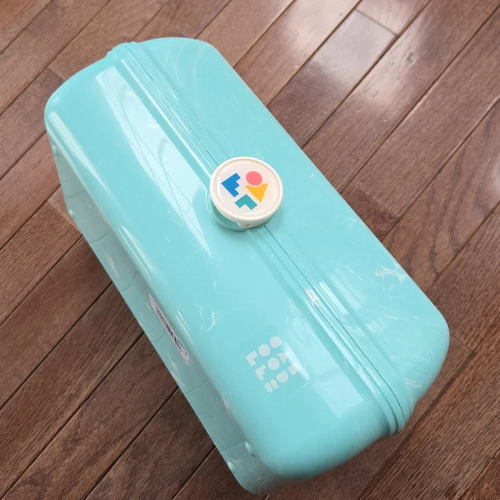 Caboodles Case Color: Seafoam Marble